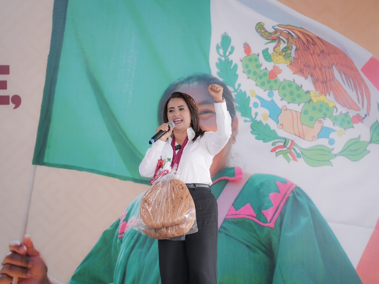 b851de75-8b09-4261-8281-31a0ec56a793.jpg